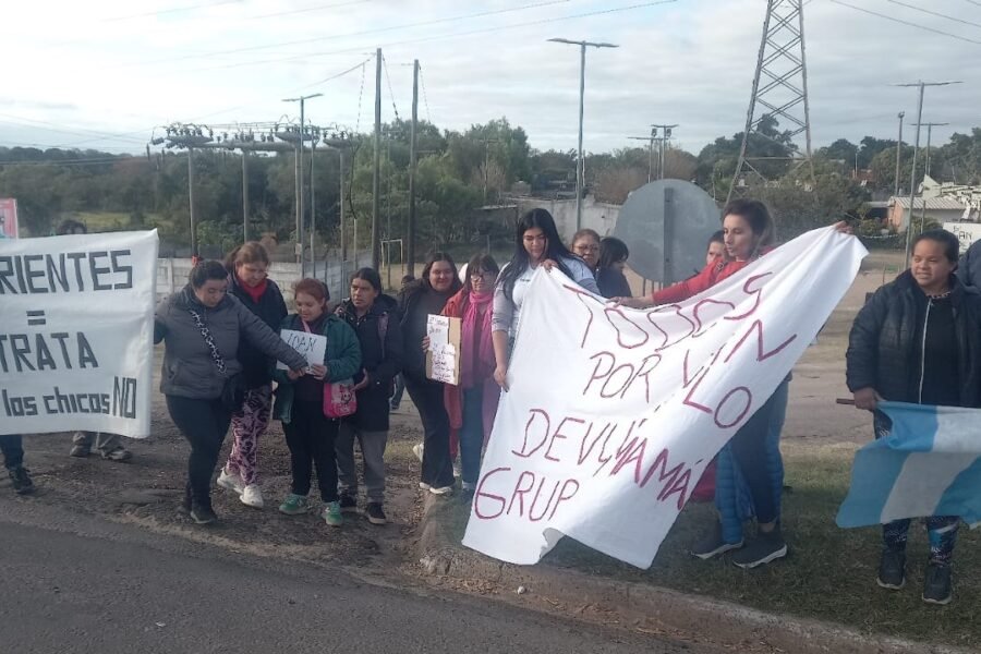 Vecinos se manifestaron por Loan en el puente Chaco – Corrientes