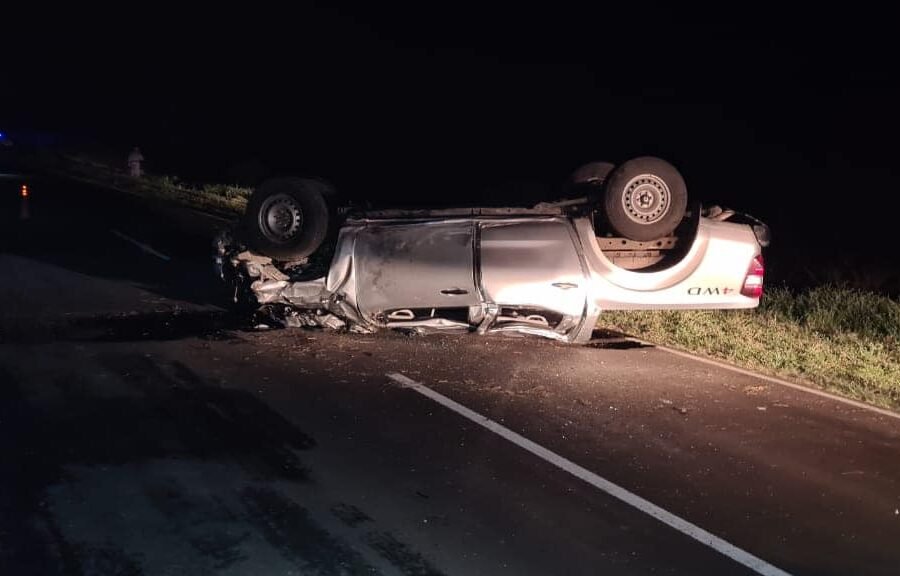 En un grave siniestro vial, murió un joven y resultó herido el Intendente de Villa Berthet