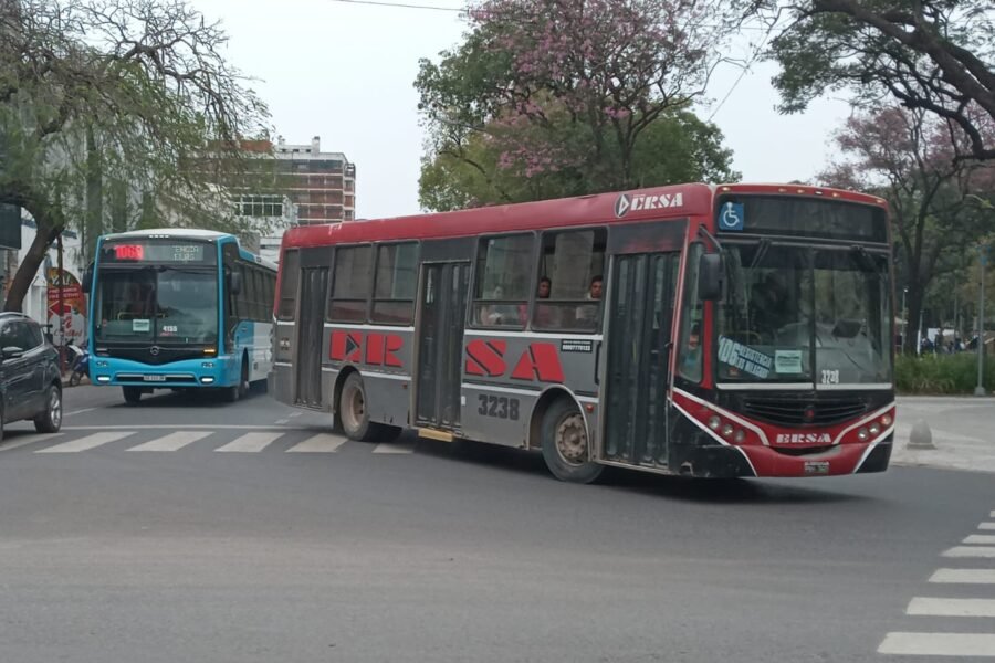 Ya rige la nueva tarifa de colectivos en el Gran Resistencia