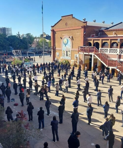 Preocupación en el Colegio Don Bosco por difusión de fotos eróticas creadas con Inteligencia Artificial