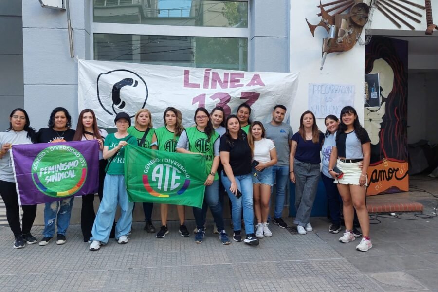 Luego de un nuevo femicidio en Barranqueras, ATE advierte despidos y desmantelamiento de la Línea 137: «Los femicidios se combaten con decisión política»