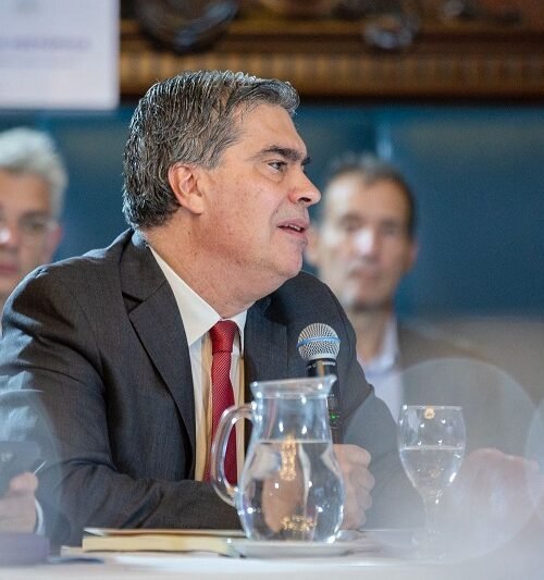 Por rutas detruídas y abandonadas, Capitanich propone la Emergencia Vial