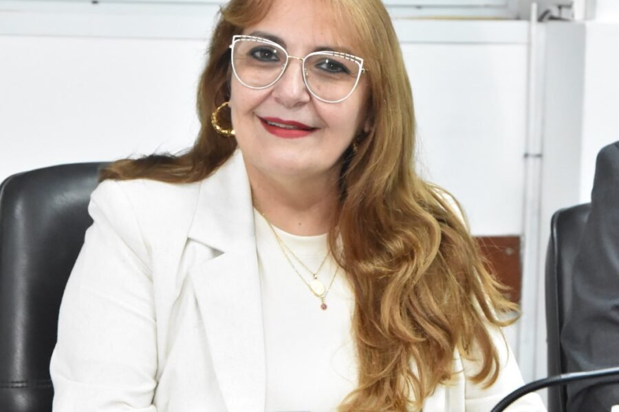 Bisonni propone modernizar la legislación odontológica e incorporar sedación consciente en el Chaco