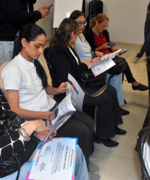 Odontólogos chaqueños se capacitaron en Lengua de Señas para garantizar una atención inclusiva